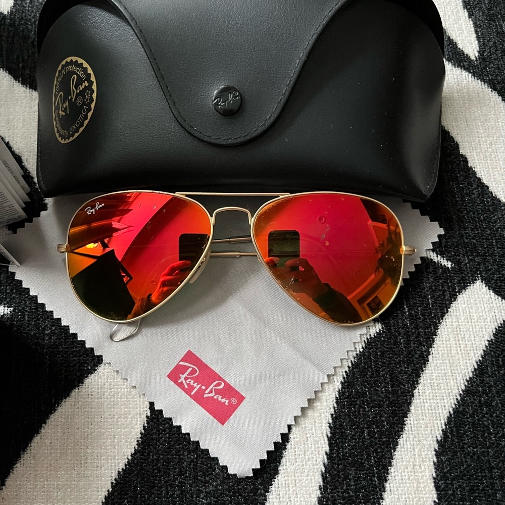 Authentic Raybans Aviators Original Packaging Lik… - image 2